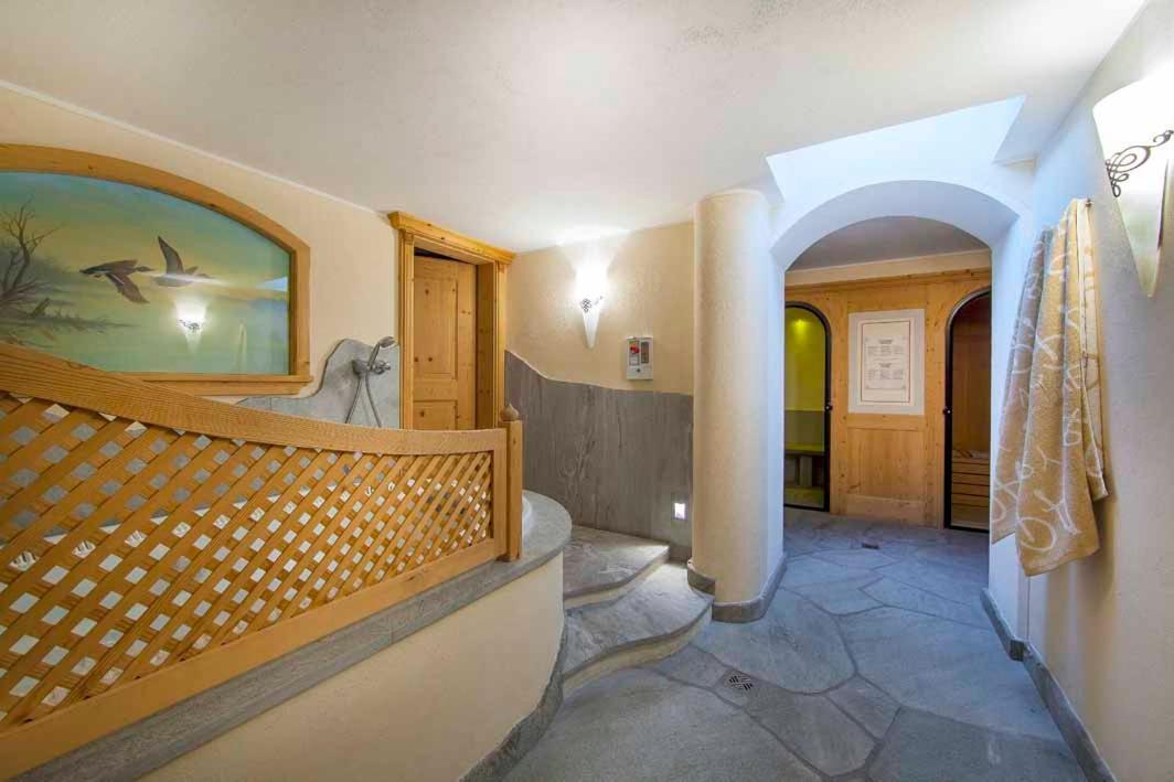 Hotel Jagdhof Selva di Val Gardena Bagian luar foto